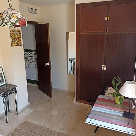 Confortable Habitacion Centrica En Piso Privado Lägenhet Málaga Exteriör bild