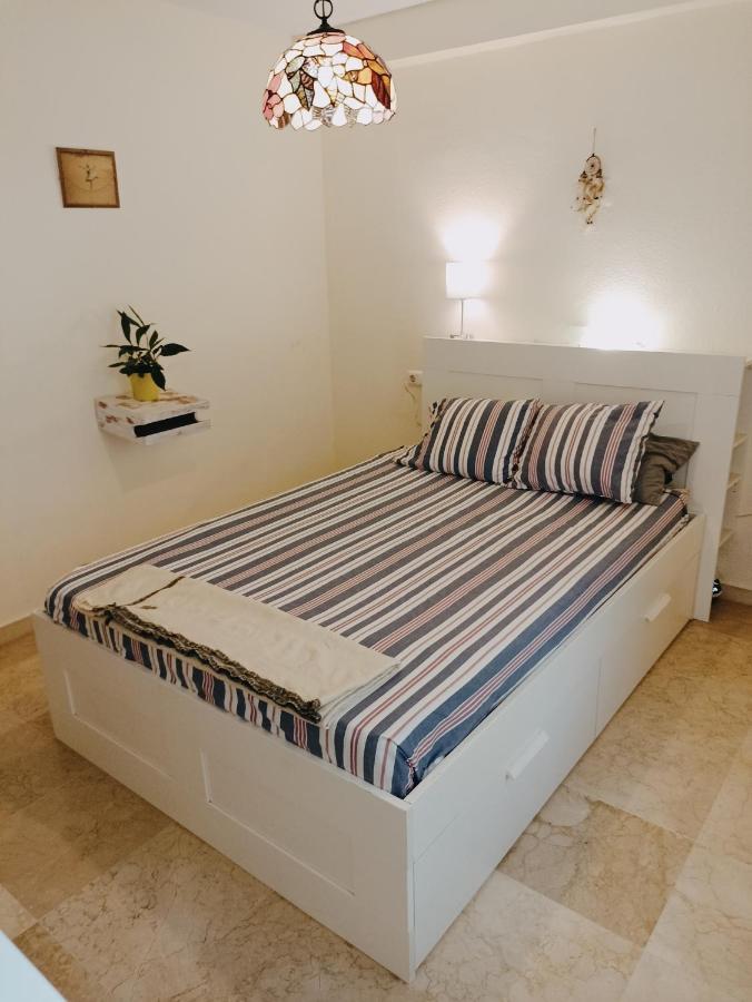 Confortable Habitacion Centrica En Piso Privado Lägenhet Málaga Exteriör bild