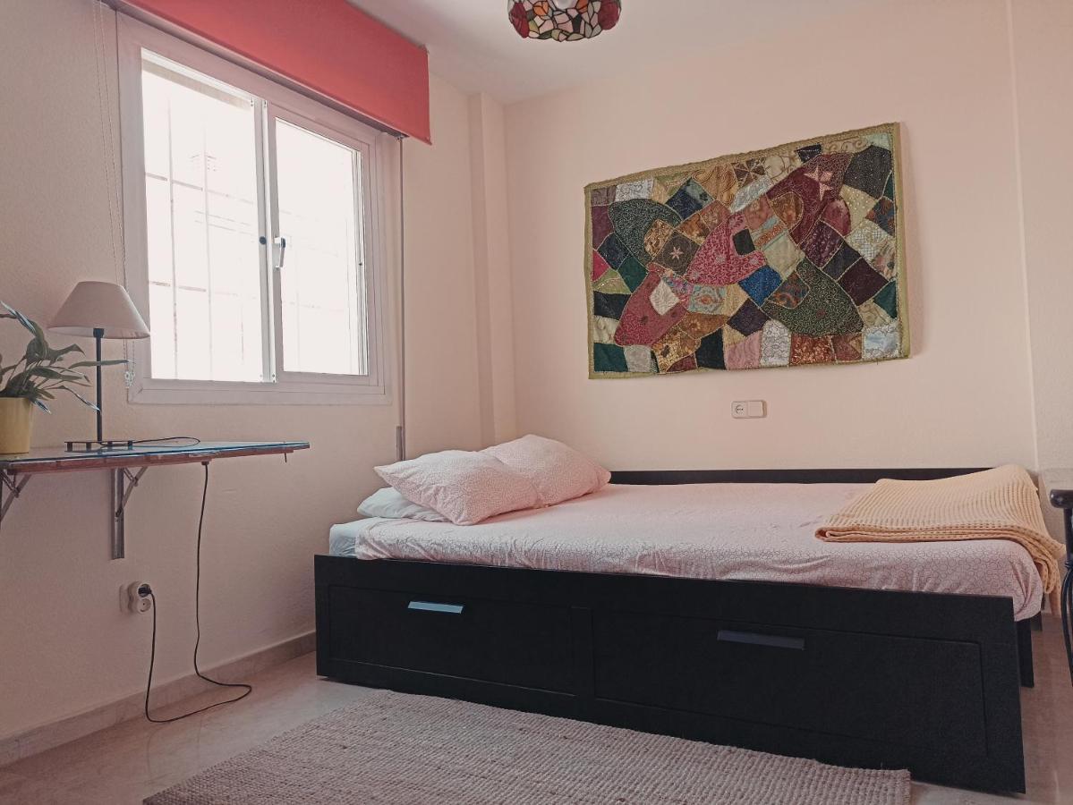 Confortable Habitacion Centrica En Piso Privado Lägenhet Málaga Exteriör bild